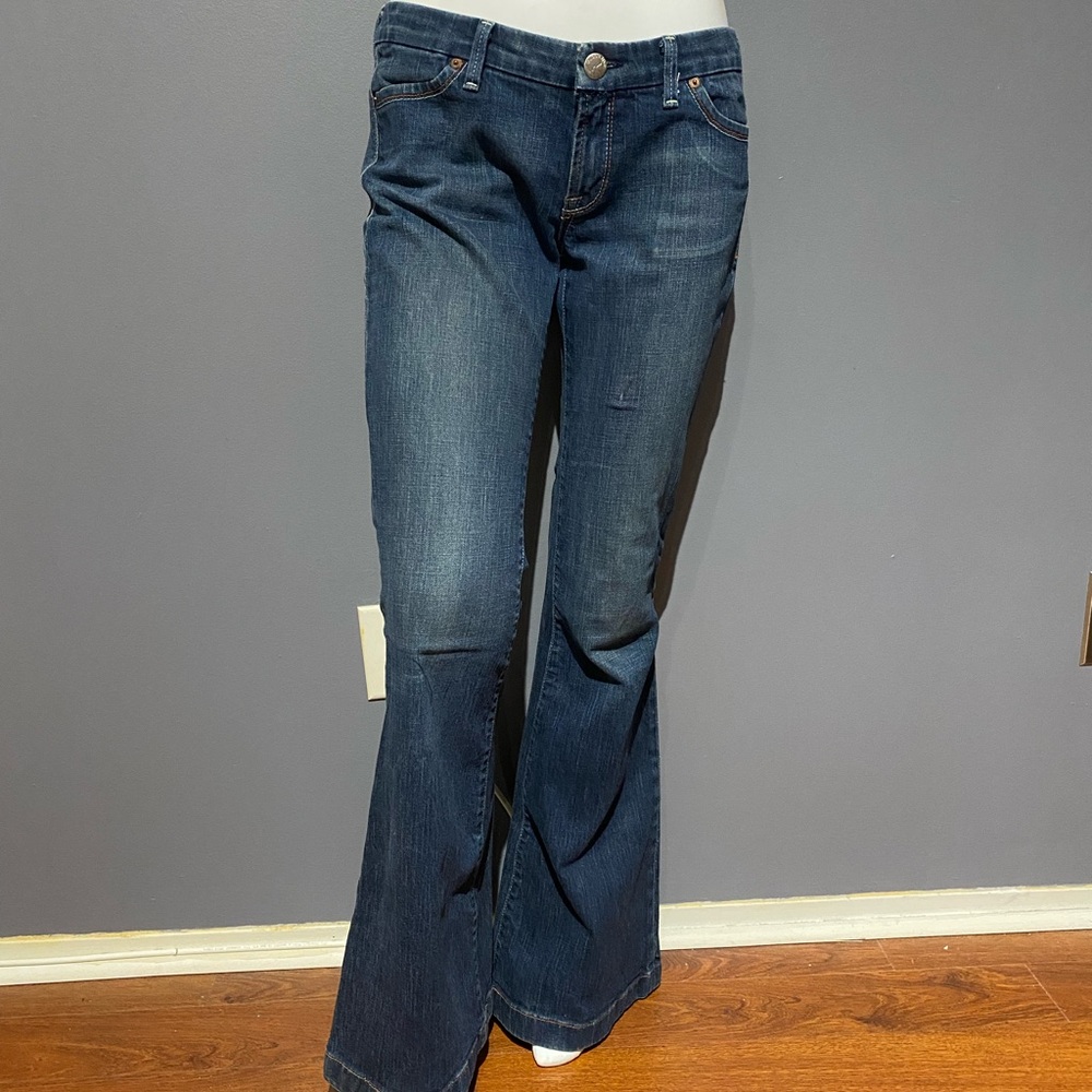 Guido & Mary Classic Dark Blue Flare Jeans